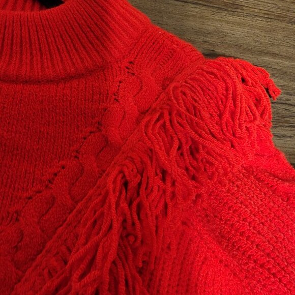 Tuckernuck Red Fringe Caswell Sweater NWT Med - Picture 4 of 11